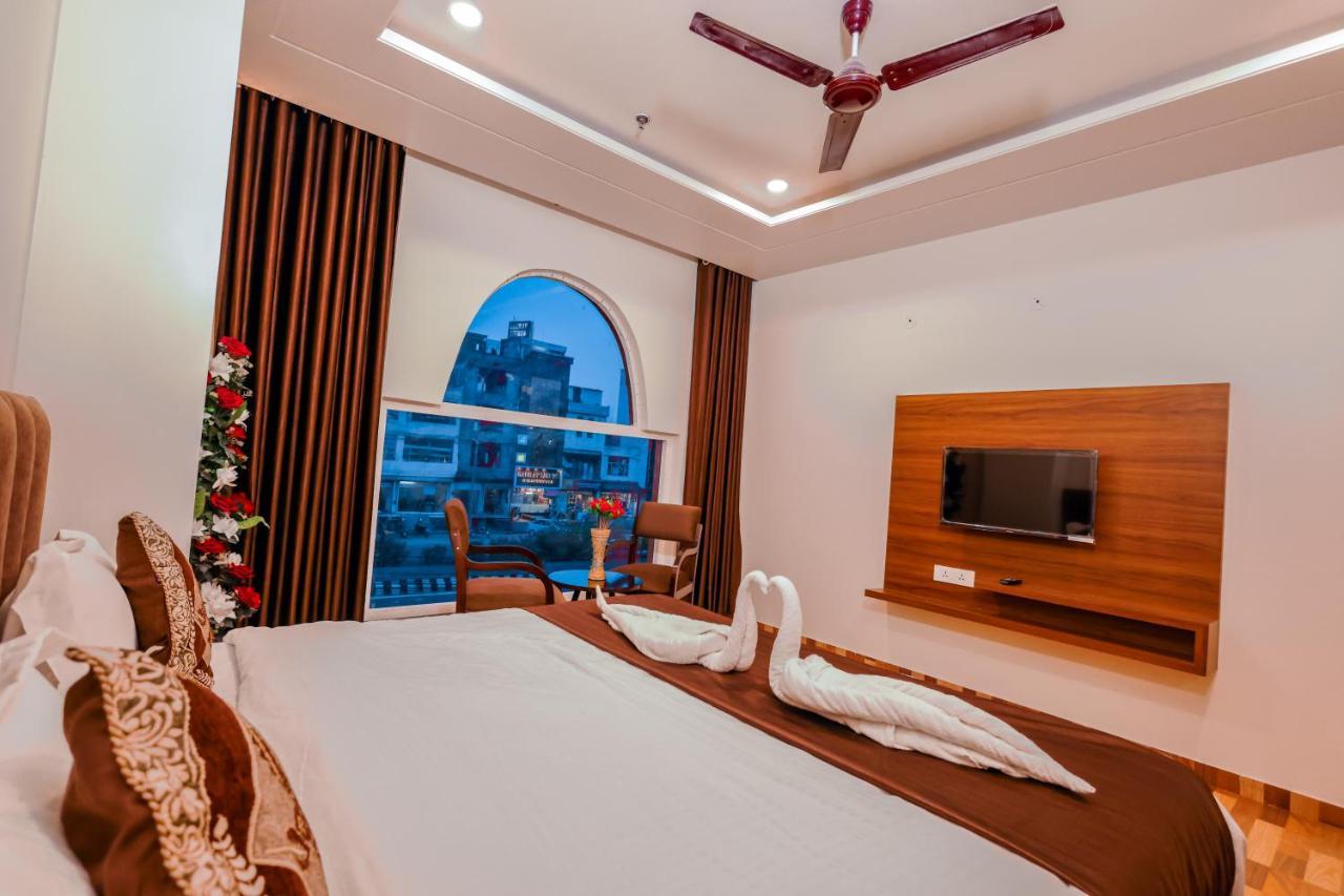 Hotel Lalita Palace 斋浦尔 外观 照片